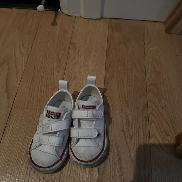 Converse Chuck Taylor All Star 2V - Walker Size 4 - Picture 5 of 6